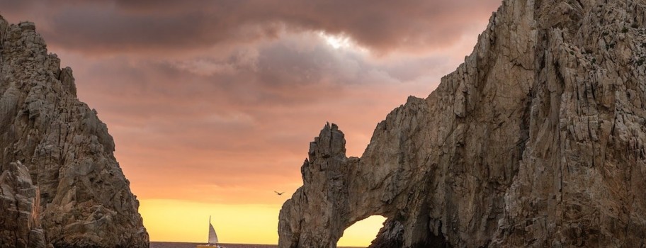 IN THE KNOW! Gay Travel Tips with Viceroy Los Cabos Image